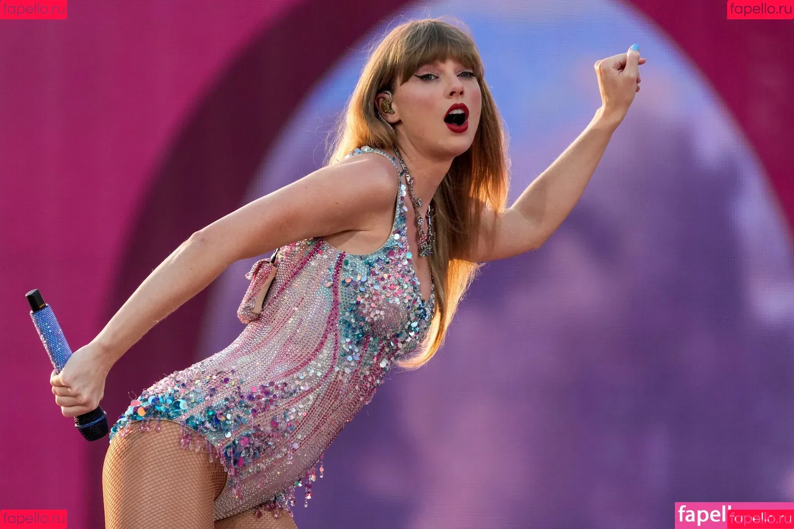 Taylor Swift Onlyfans Photo Gallery 