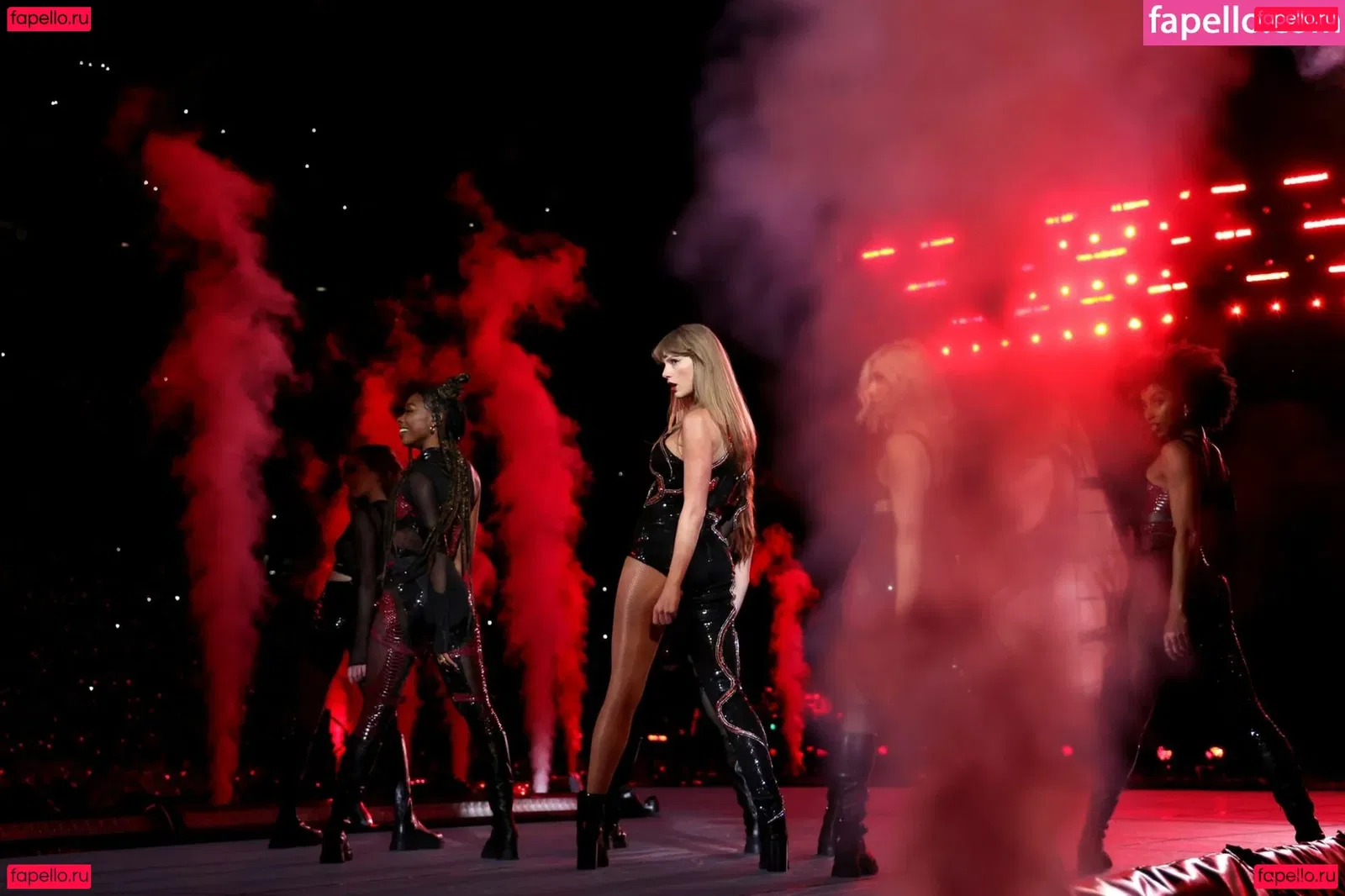 Taylor Swift Onlyfans Photo Gallery 