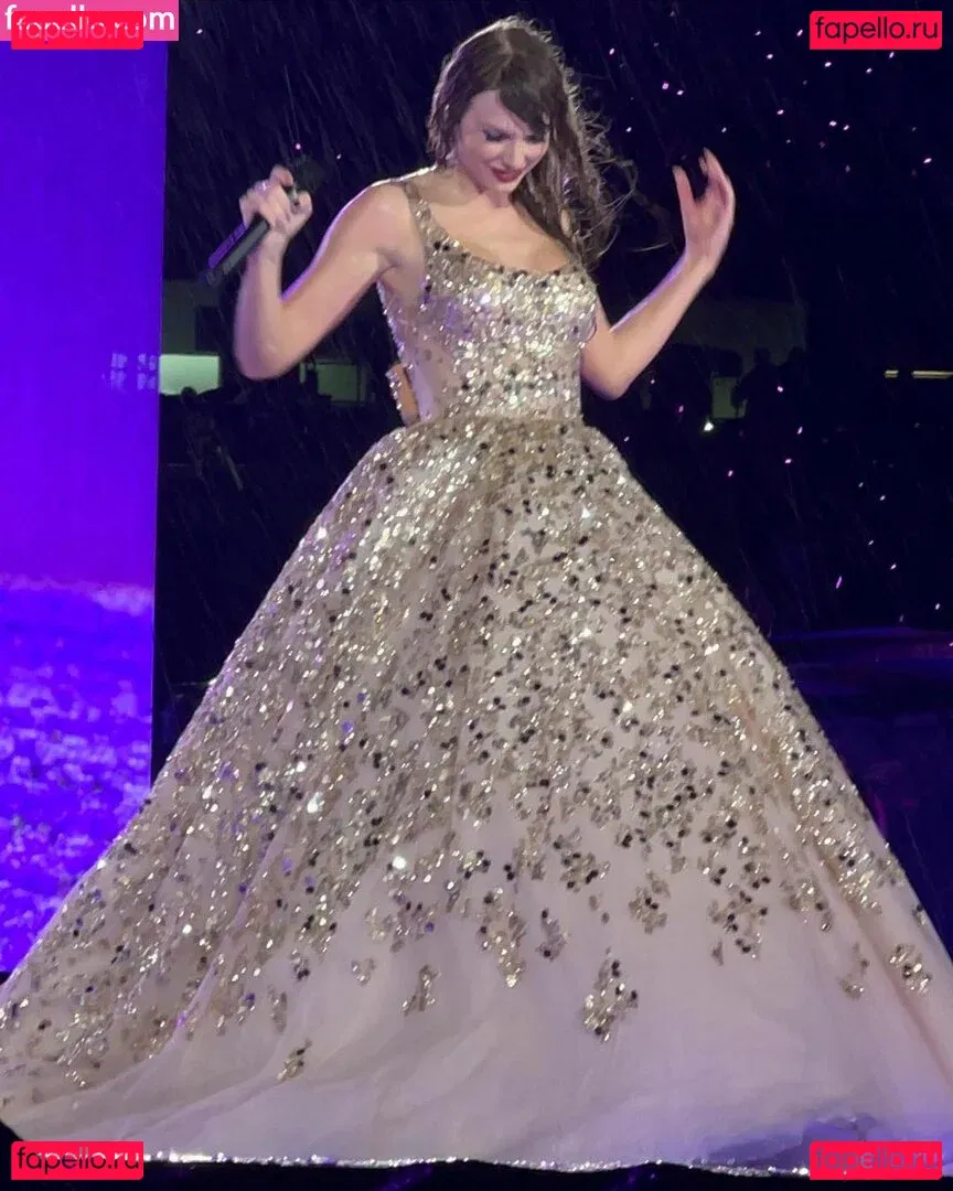 Taylor Swift Onlyfans Photo Gallery 