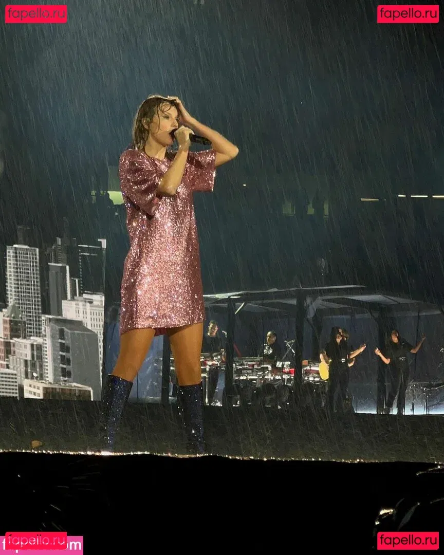 Taylor Swift Onlyfans Photo Gallery 