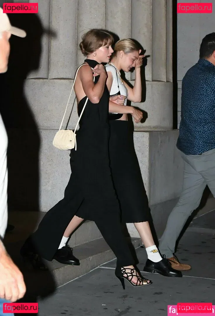 Taylor Swift Onlyfans Photo Gallery 