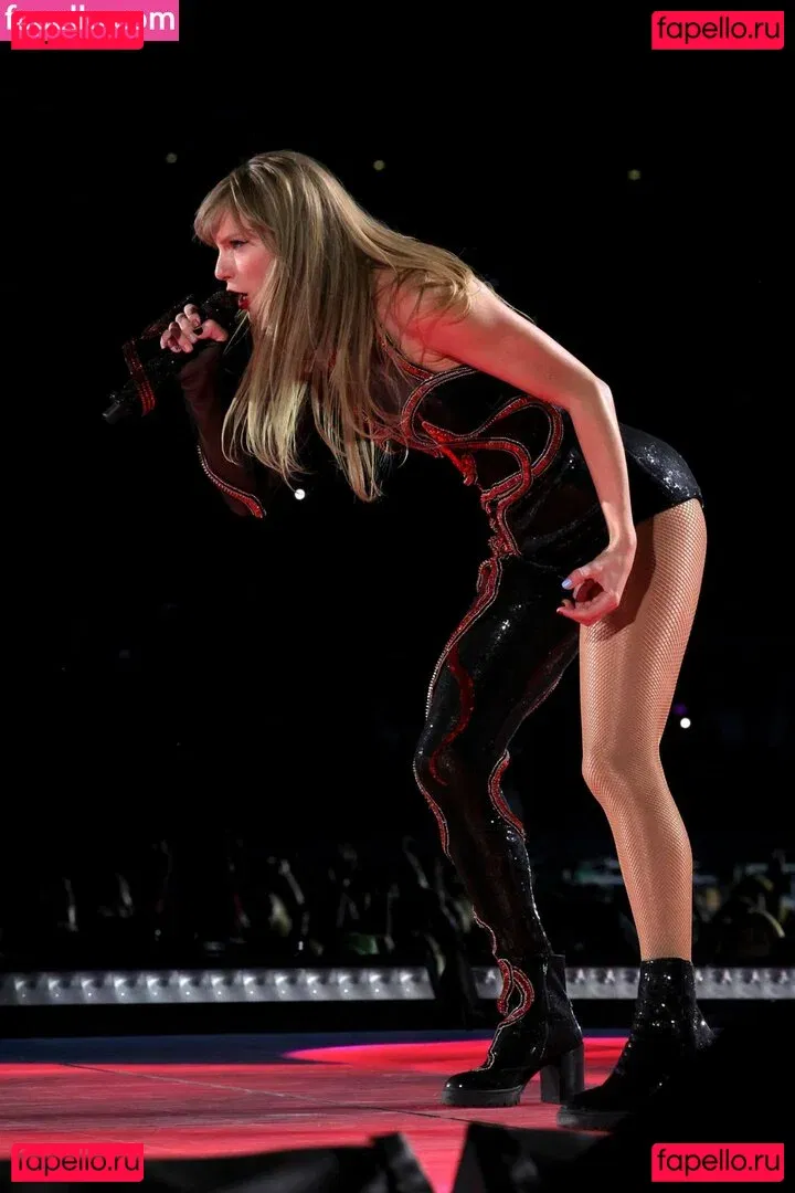 Taylor Swift Onlyfans Photo Gallery 