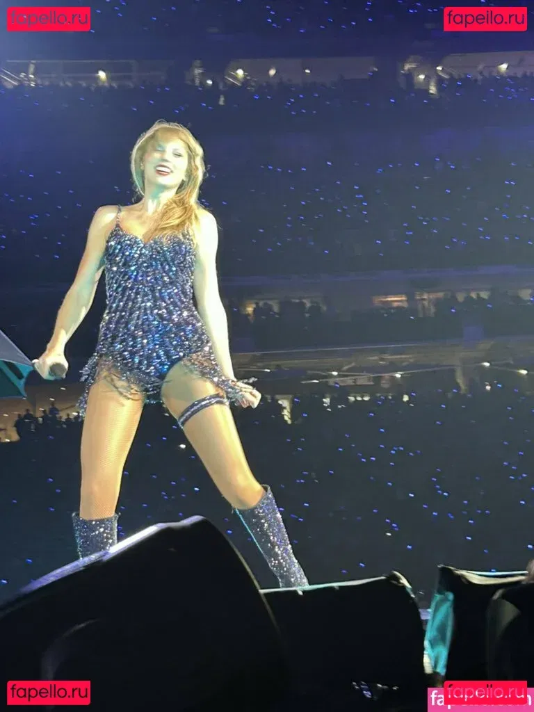 Taylor Swift Onlyfans Photo Gallery 