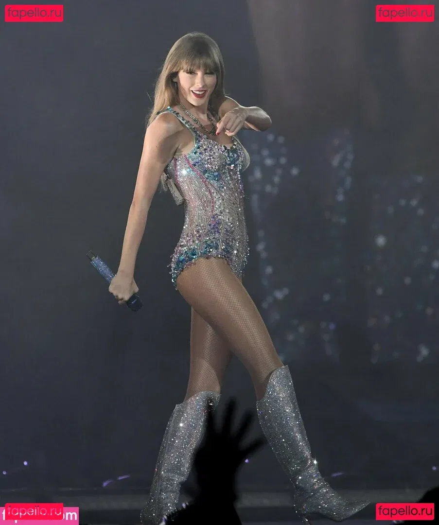 Taylor Swift Onlyfans Photo Gallery 