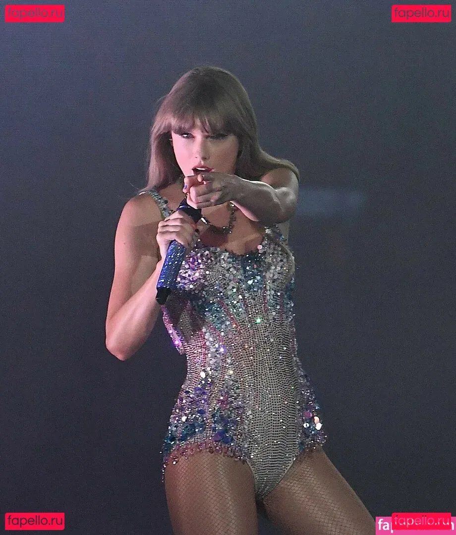 Taylor Swift Onlyfans Photo Gallery 