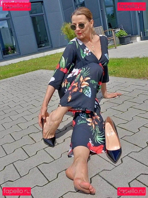 Kats Little World Onlyfans Photo Gallery 