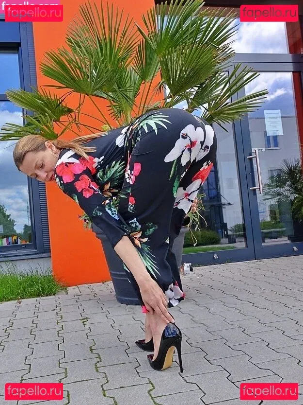 Kats Little World Onlyfans Photo Gallery 