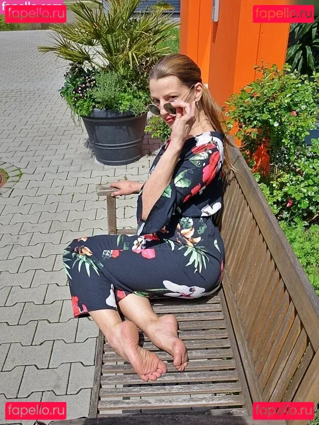 Kats Little World Onlyfans Photo Gallery 