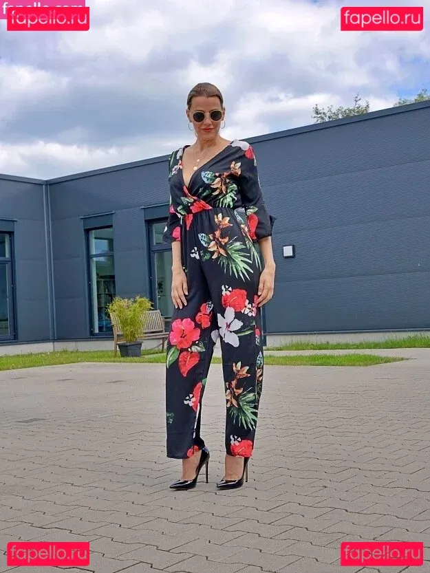 Kats Little World Onlyfans Photo Gallery 