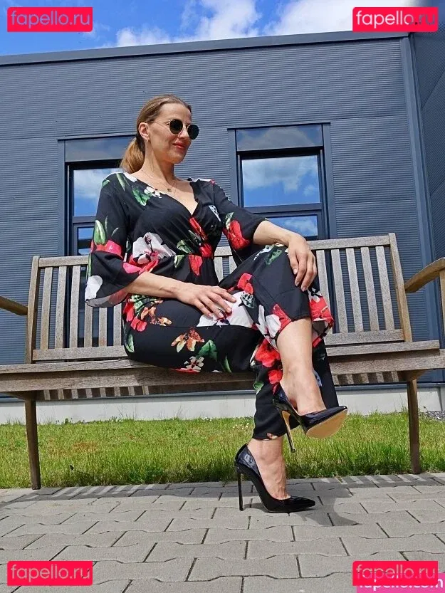 Kats Little World Onlyfans Photo Gallery 