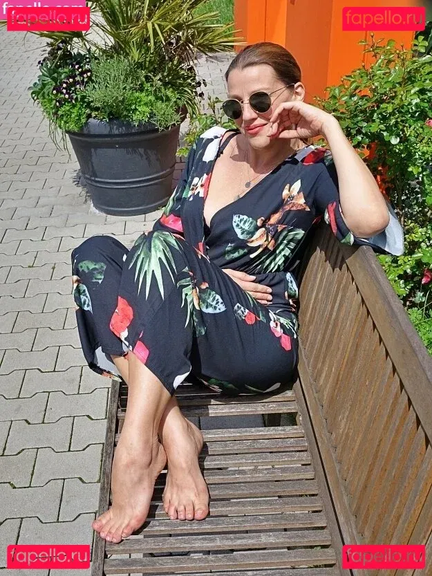 Kats Little World Onlyfans Photo Gallery 