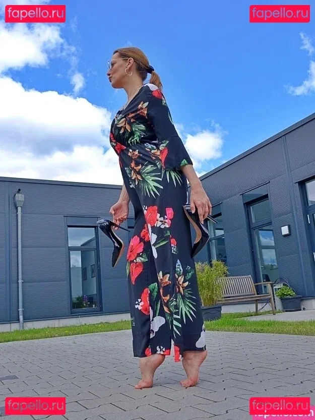 Kats Little World Onlyfans Photo Gallery 