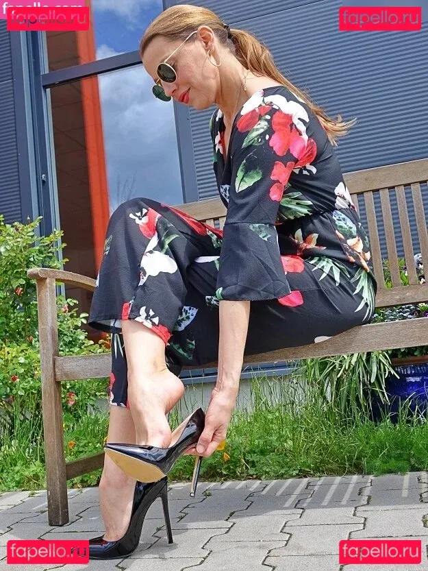 Kats Little World Onlyfans Photo Gallery 