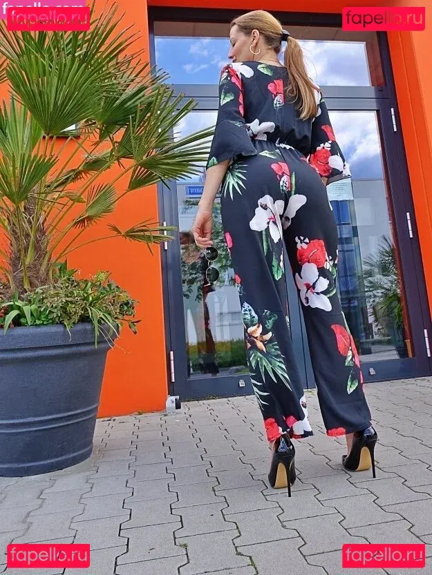 Kats Little World Onlyfans Photo Gallery 