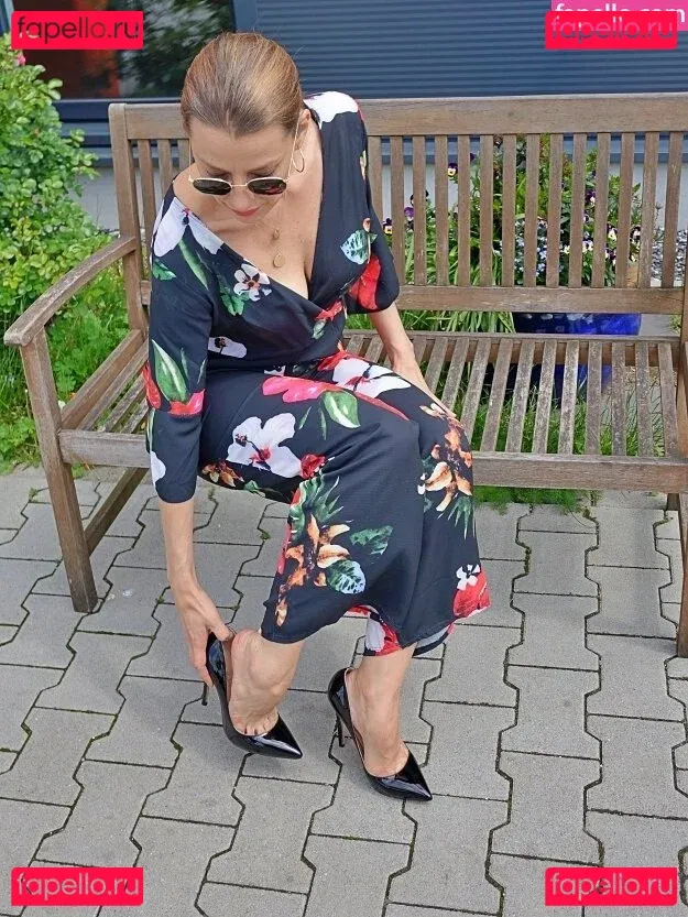 Kats Little World Onlyfans Photo Gallery 