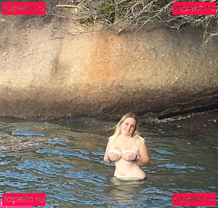Kyla S Nude Onlyfans Photo 7