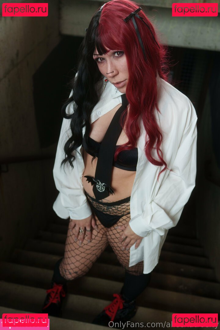 alicexatrocity Nude Onlyfans Photo 24