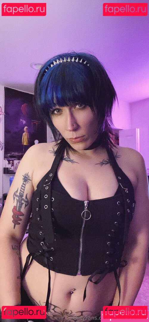 alicexatrocity Nude Onlyfans Photo 14