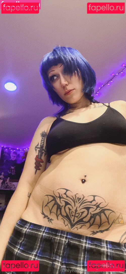 alicexatrocity Nude Onlyfans Photo 4