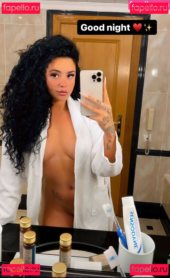 Yonamarques_ Nude Onlyfans Photo 34