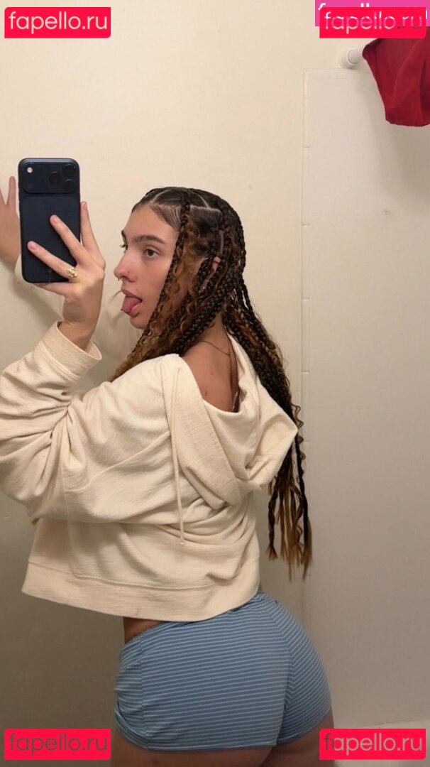 Presley Grace Nude Onlyfans Photo 9