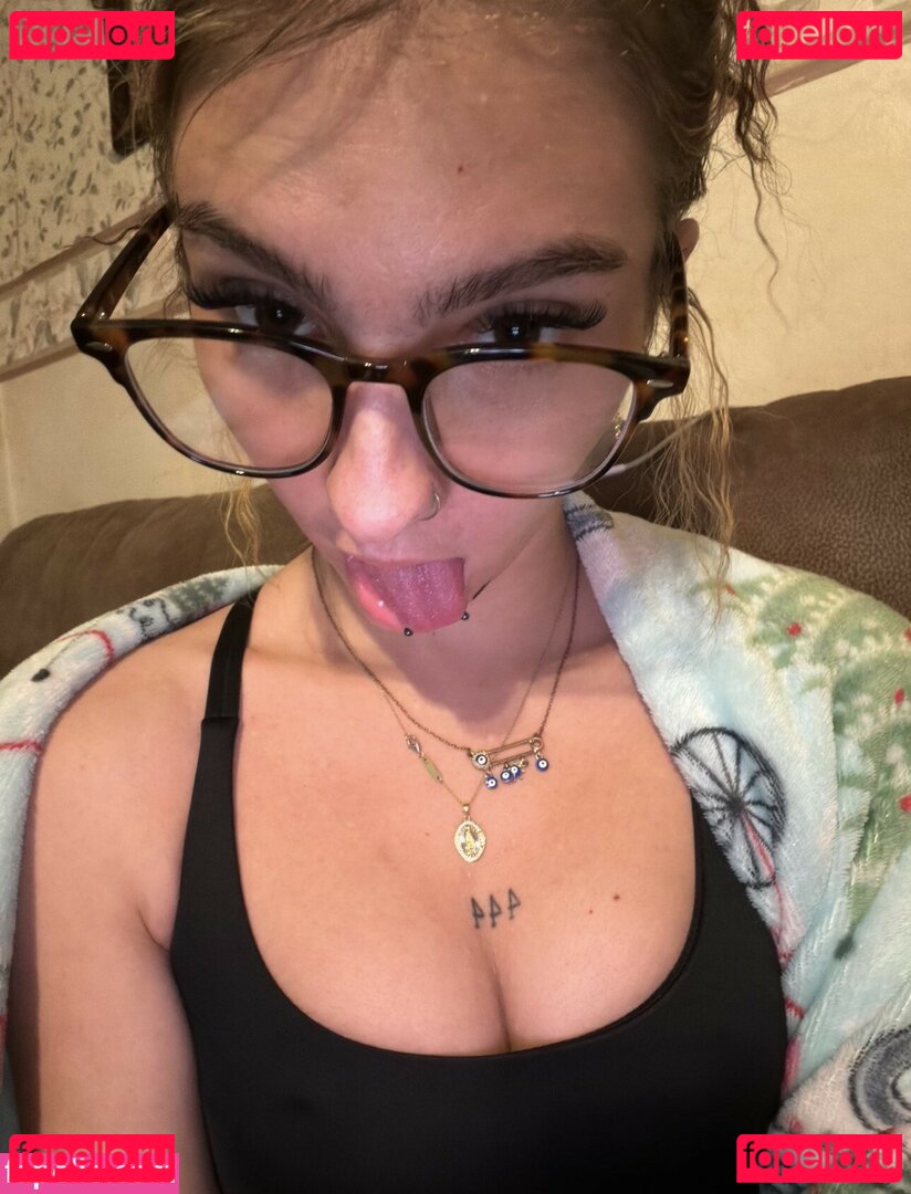 Presley Grace Nude Onlyfans Photo 6