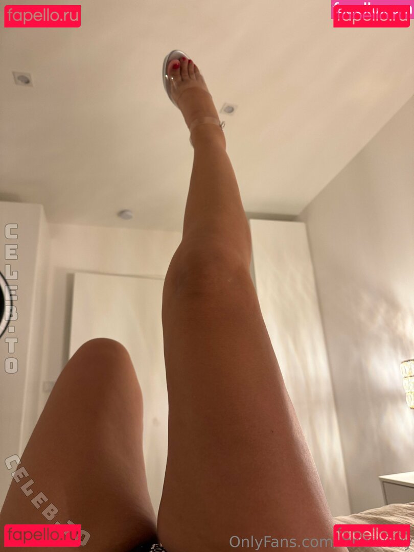 Lena.islazy Nude Onlyfans Photo 36