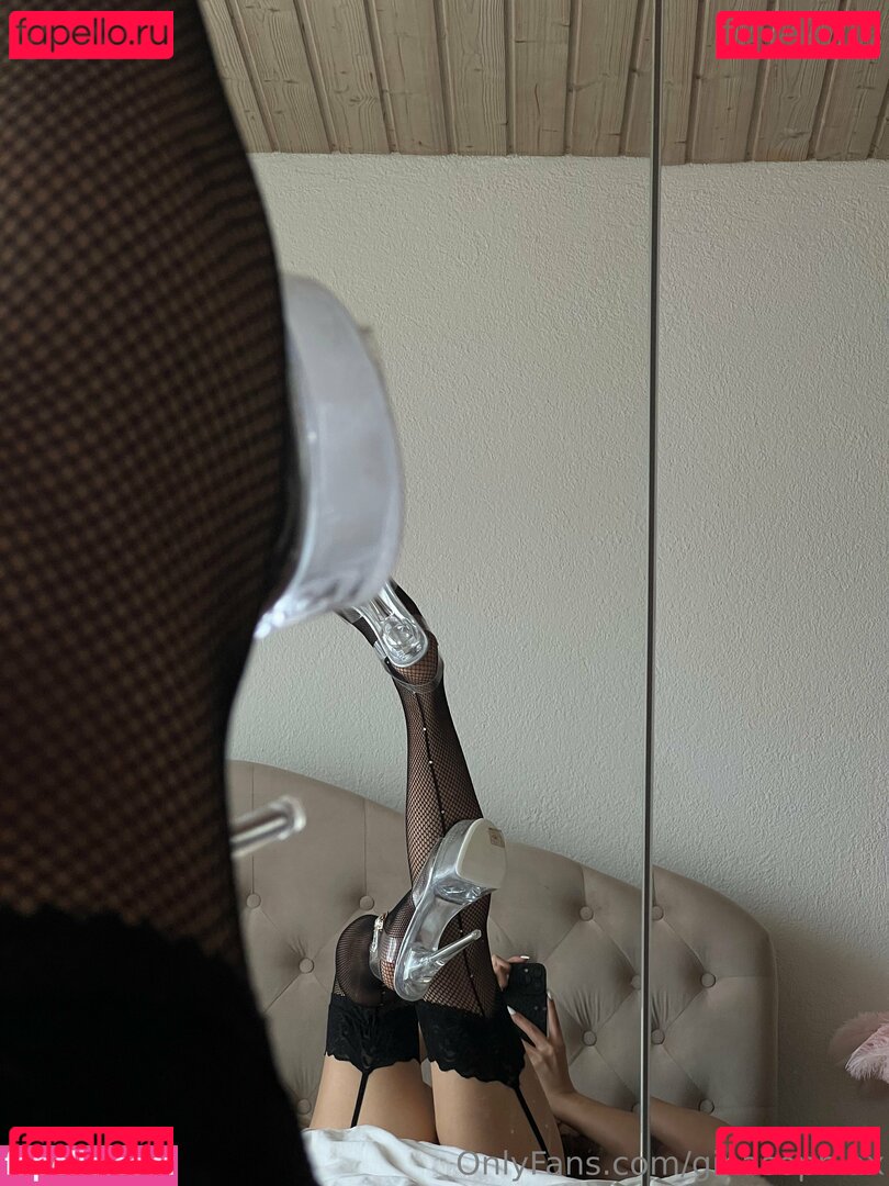 ginasophiax Nude Onlyfans Photo 32