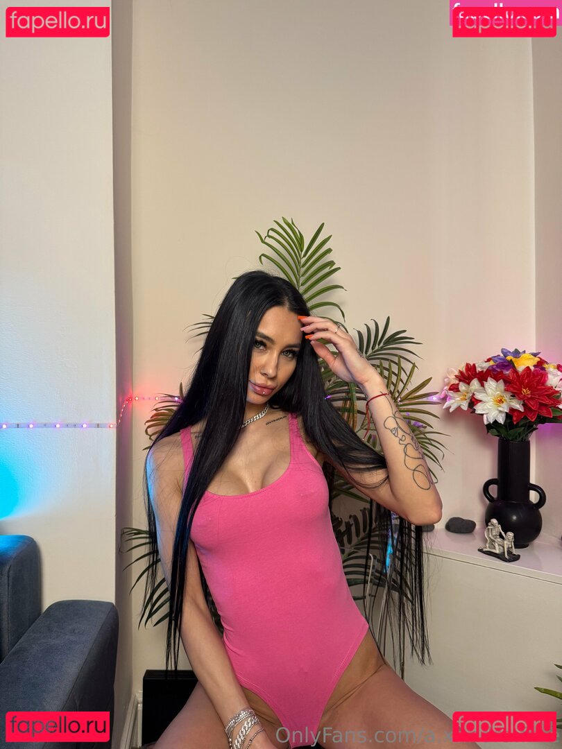 a.xandra.free Nude Onlyfans Photo 11