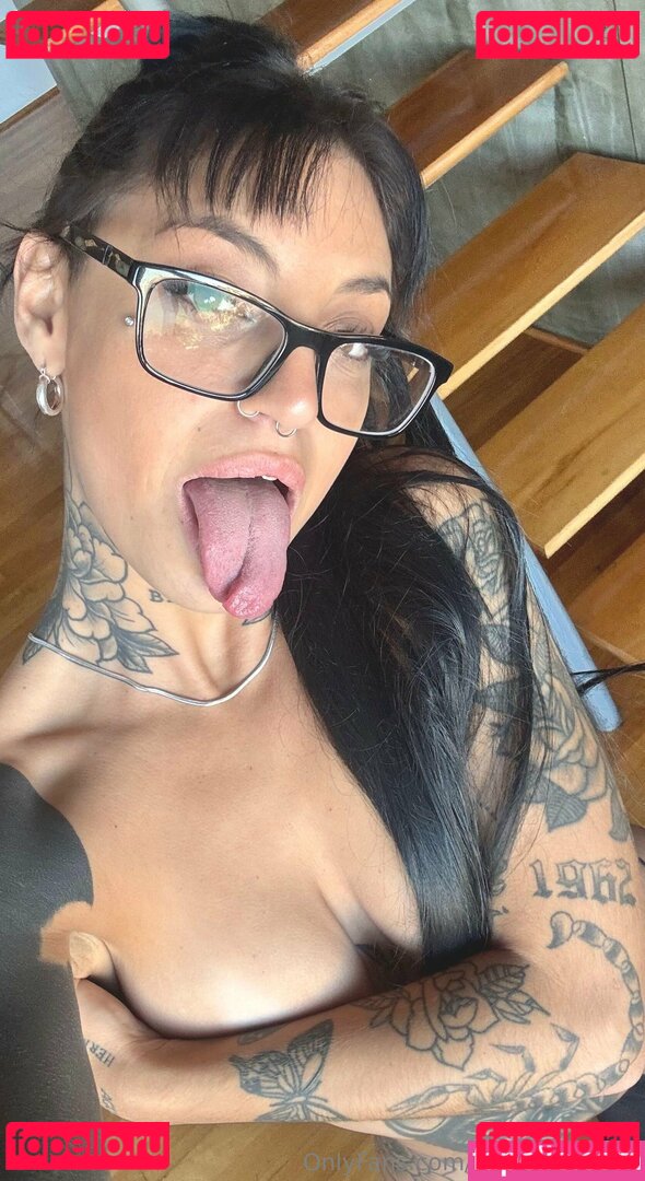 1agathabloom Nude Onlyfans Photo 14