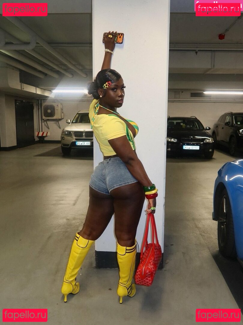 Cire Traore Nude Onlyfans Photo 8
