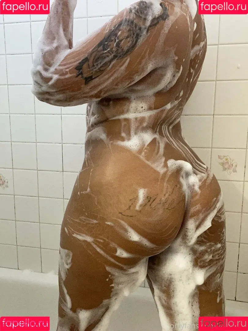 iwantfeli Onlyfans Photo Gallery 