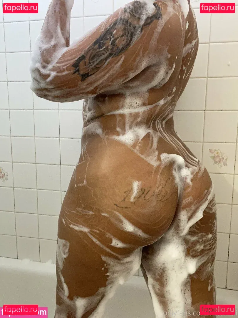 iwantfeli Onlyfans Photo Gallery 