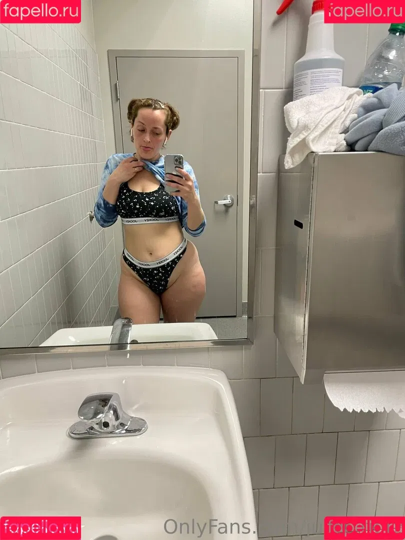 juizy_riotz Onlyfans Photo Gallery 