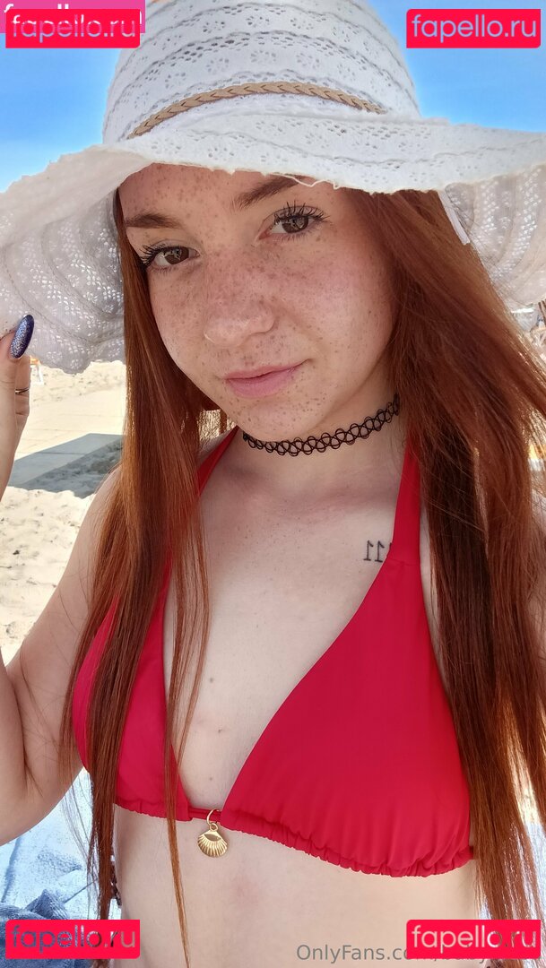 Babyrossa Nude Onlyfans Photo 10