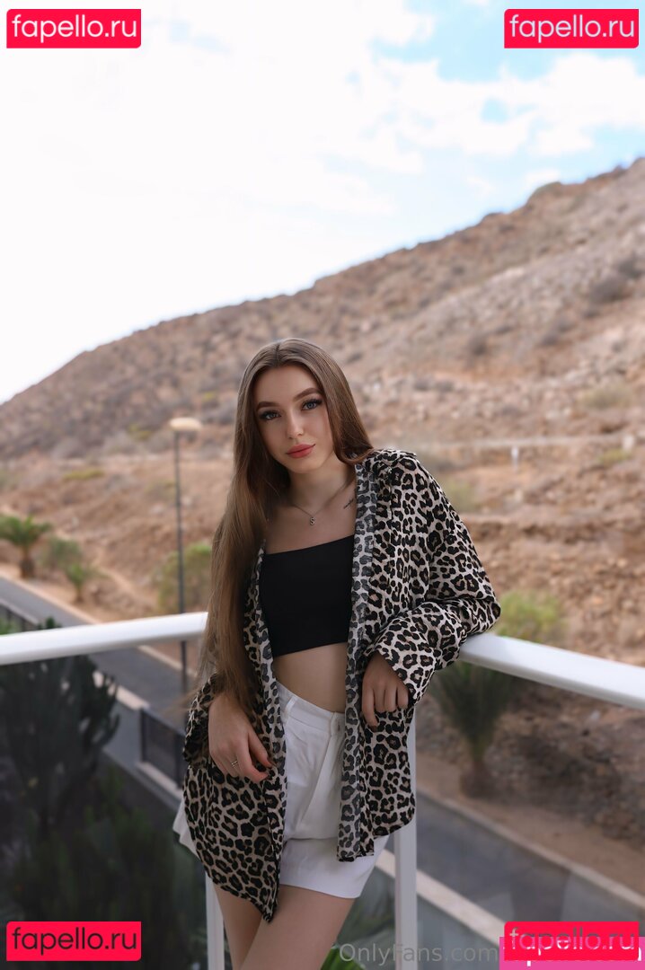 favorite_lila Nude Onlyfans Photo 23