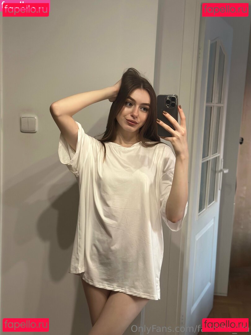 favorite_lila Nude Onlyfans Photo 9