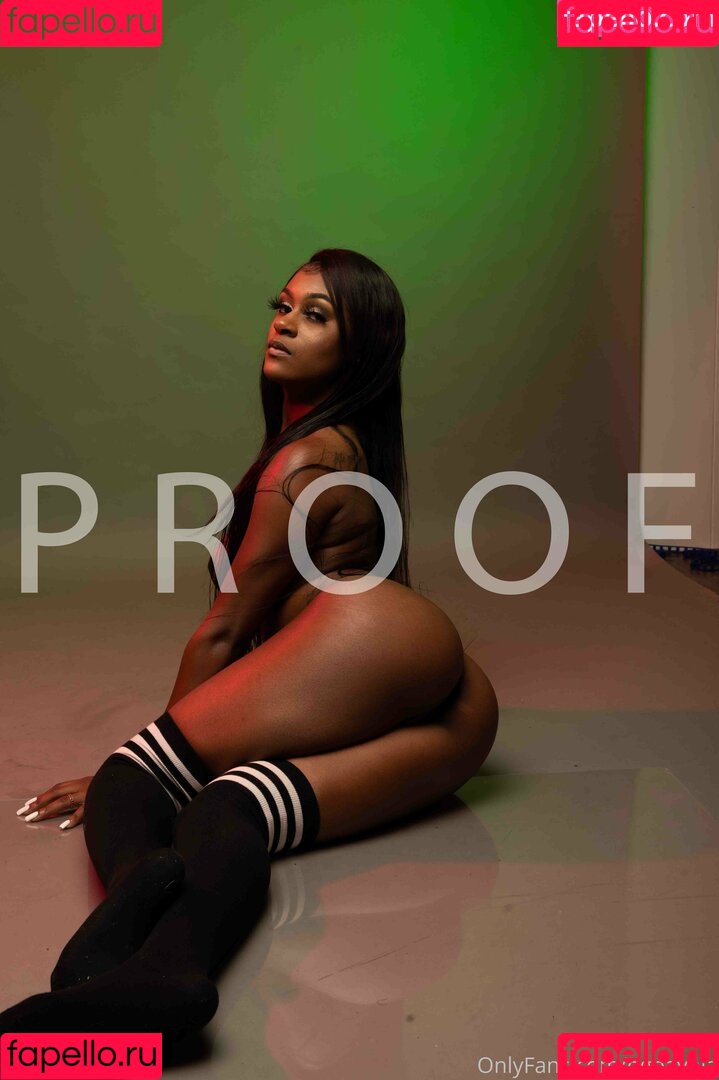 playwithmocha Onlyfans Photo Gallery 