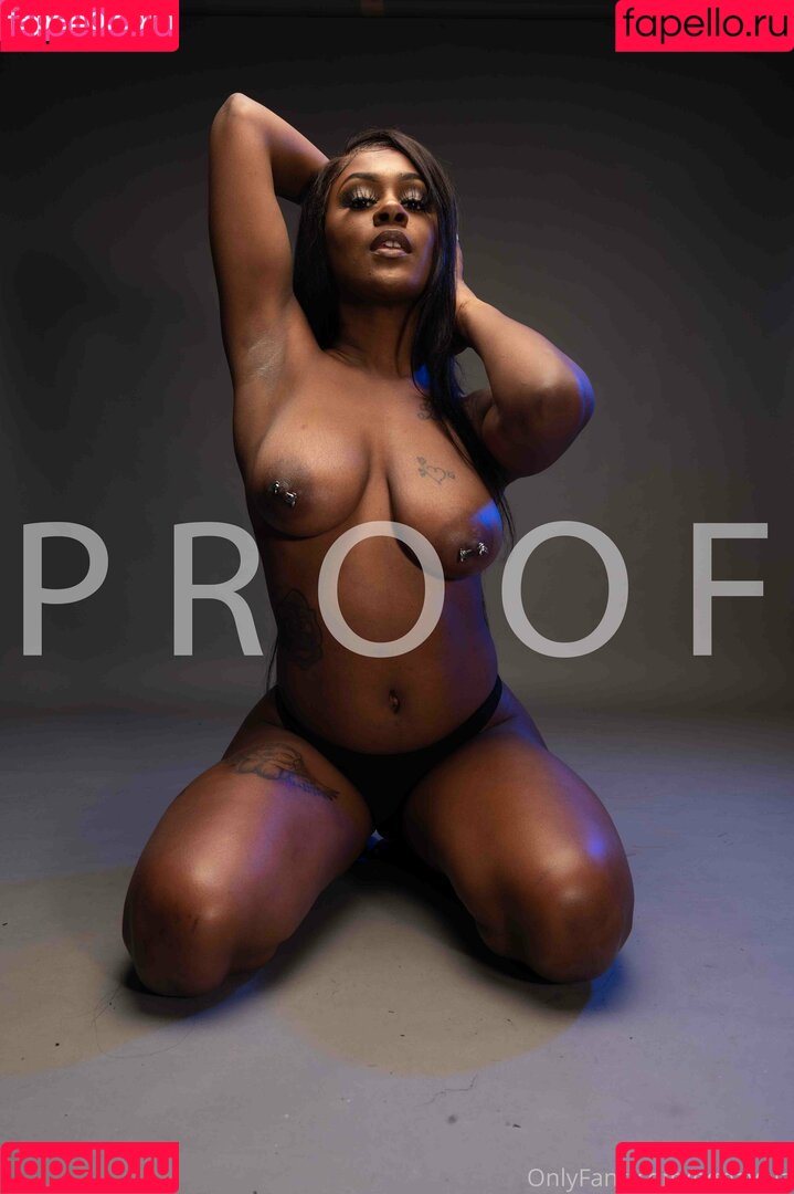 playwithmocha Onlyfans Photo Gallery 