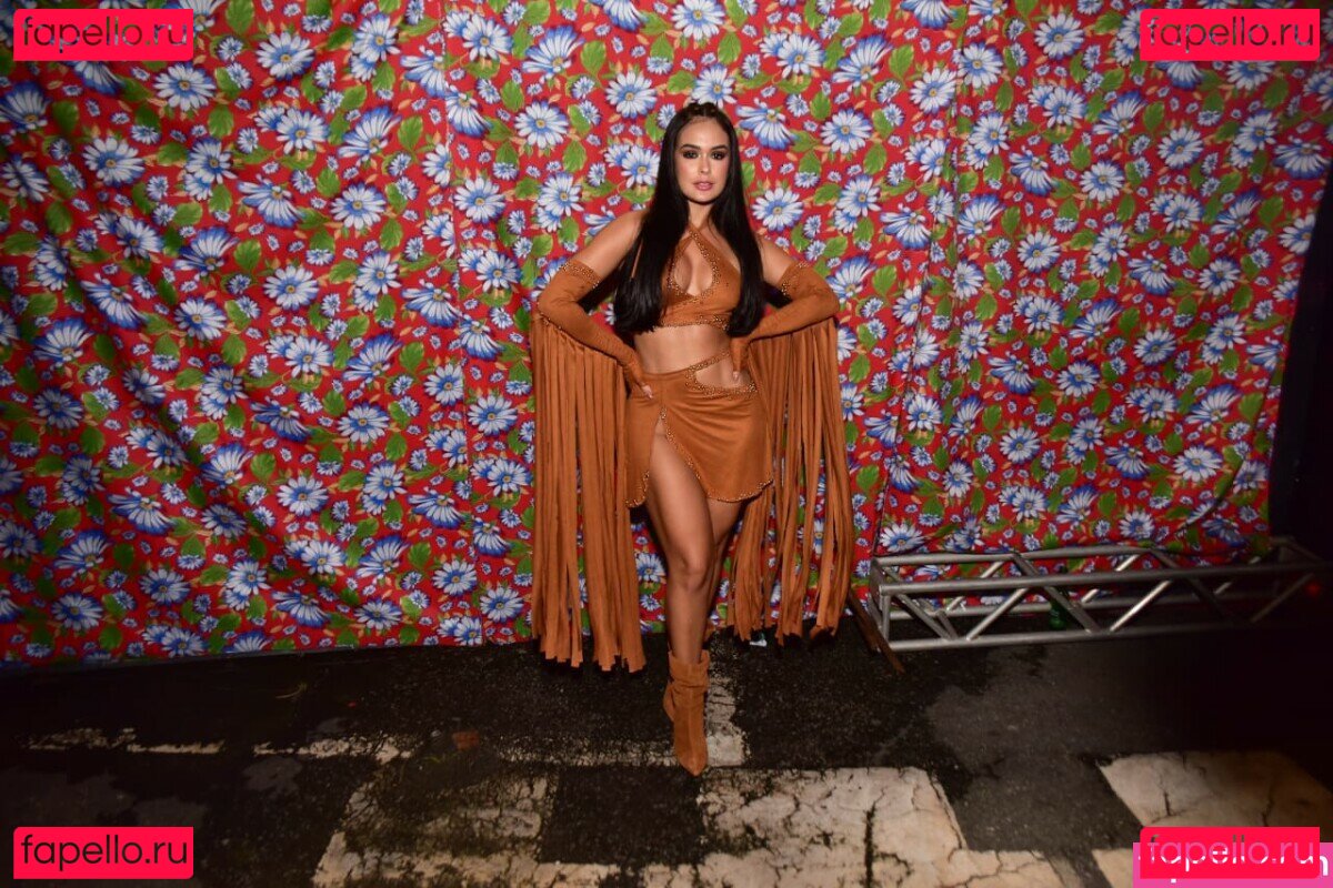 larissasantos Nude Onlyfans Photo 5