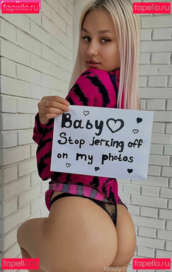 Sweet_Foxi Nude Onlyfans Photo 5