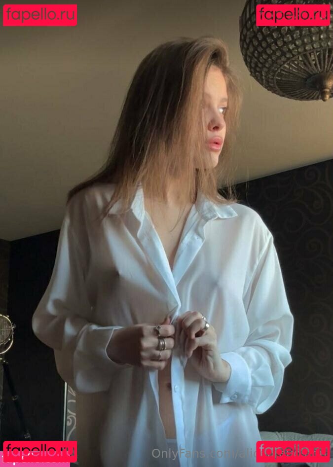 alicepreuoston Nude Onlyfans Photo 7