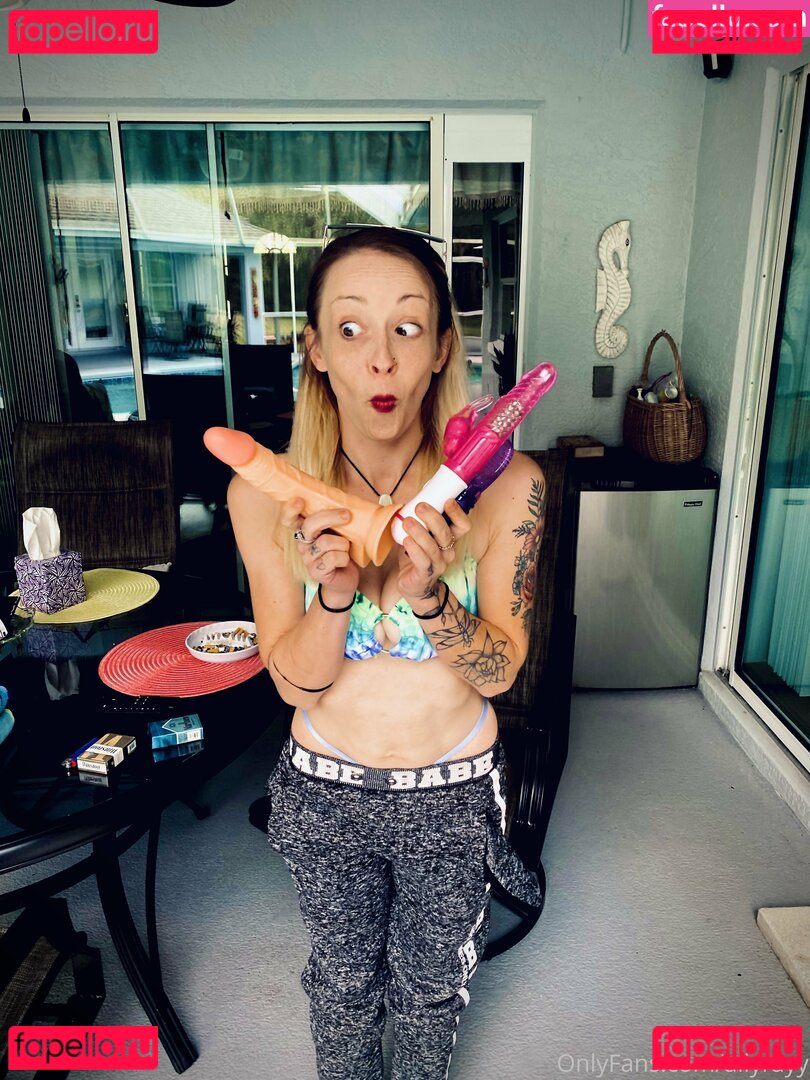 allyrayy Nude Onlyfans Photo 23