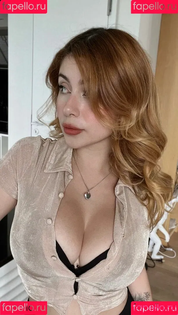 paulaeal Onlyfans Photo Gallery 