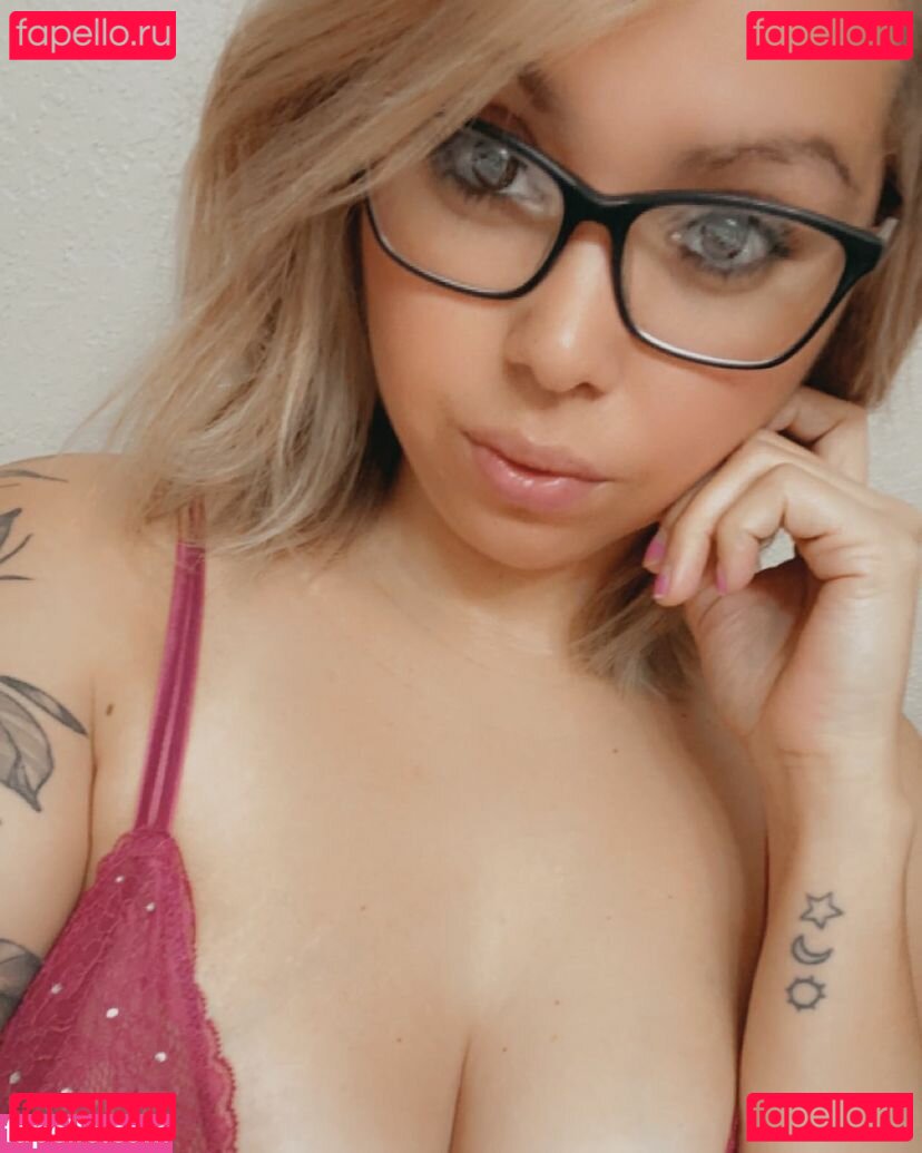 Lady Country Nude Onlyfans Photo 44