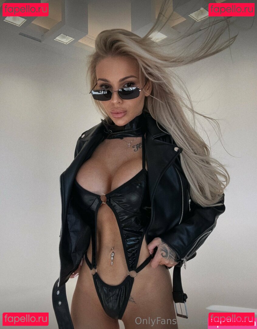elise_luna7 Nude Onlyfans Photo 31