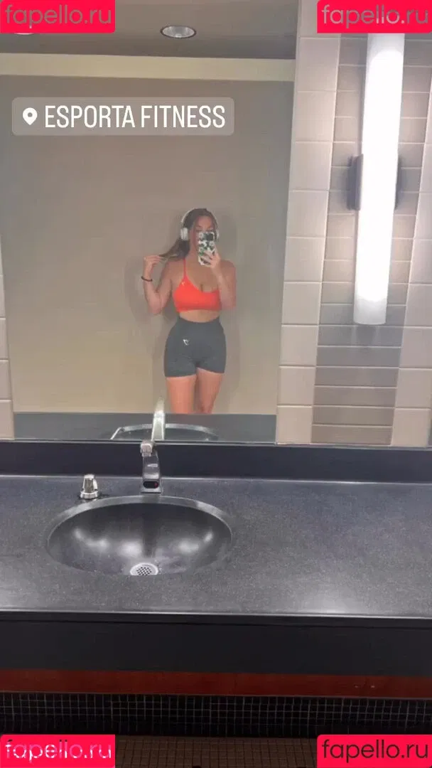Makenna Adams Onlyfans Photo Gallery 