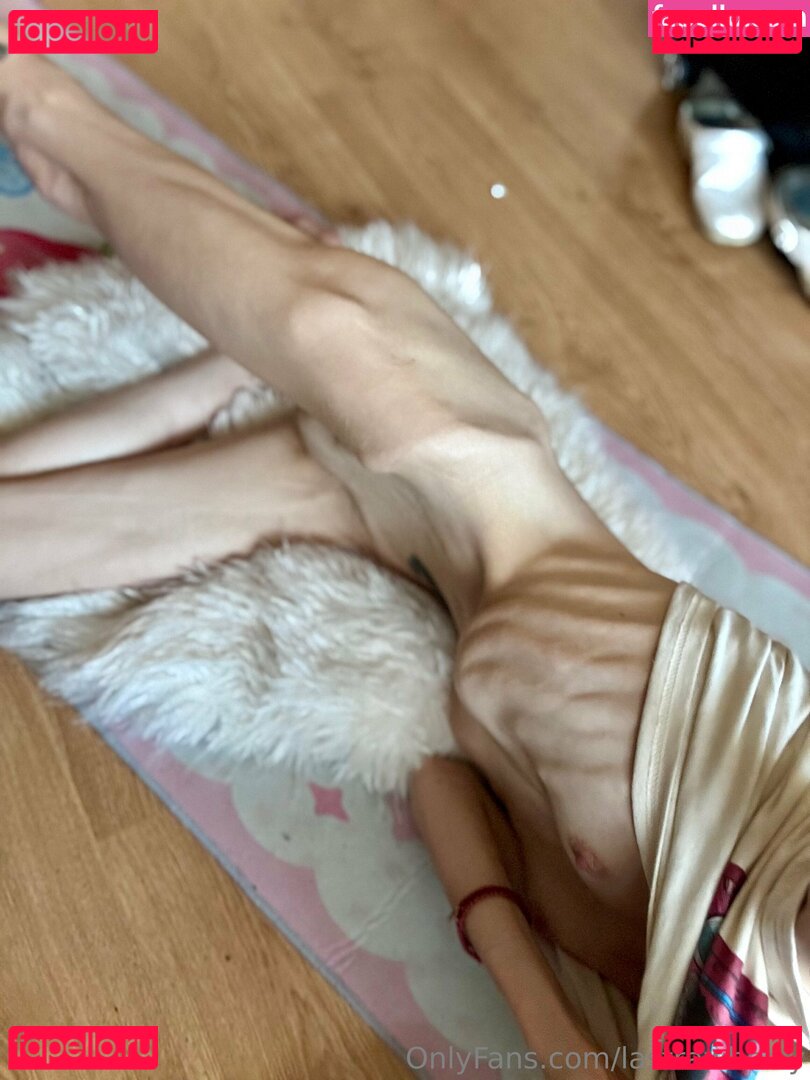 lastrawberry Nude Onlyfans Photo 13