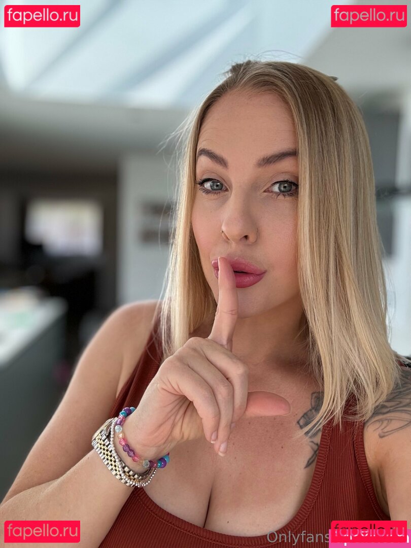 lucy_robinson Nude Onlyfans Photo 21