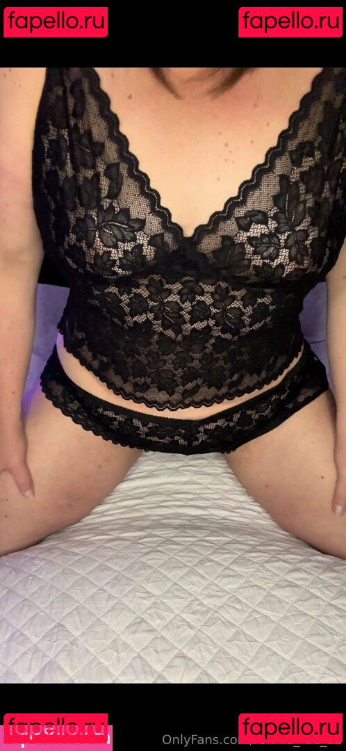 ronnie_rae_82 Nude Onlyfans Photo 9